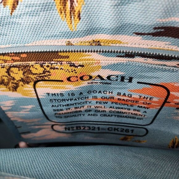 NWT Coach CK261 MEN'S Canvas Tote 38 With Hawaiian Aloha Print - Picture 6 of 7